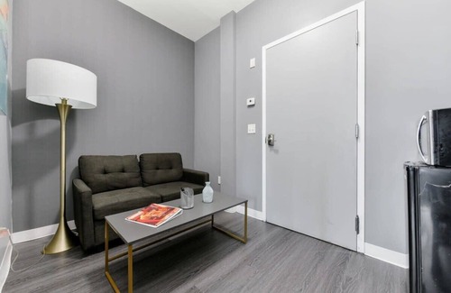 Downtown Boston Apartment | Enjoy Boston, Affordable Stay, Book Today!