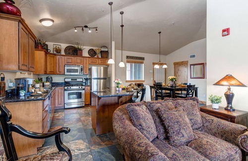 Bear Hollow Village Condo | Enjoy Luxury Community Amenities, Pet-friendly & Free Shuttle- Near Utah Olympic Park!
