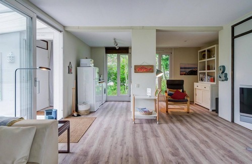 Julianadorp aan zee House | Enjoy privacy and comfort at Holiday home Route 99 in Julianadorp