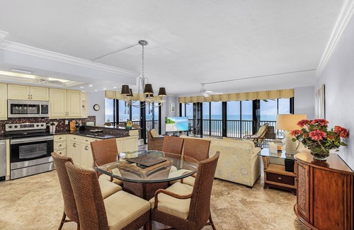 Bonita Springs Condo | Enjoy stunning Gulf views and beach access on the Island of Boa Grande Sea Isles 8D