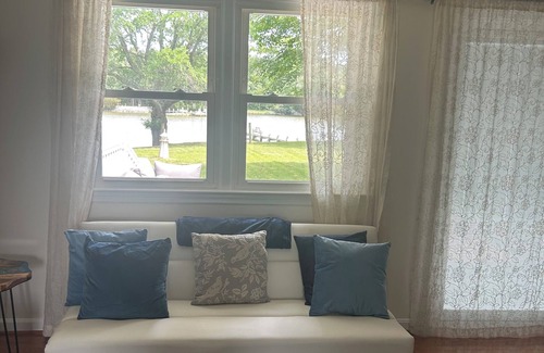 Rock Point House | Enjoy Summer Days and Starry Nights on Charleston Creek!