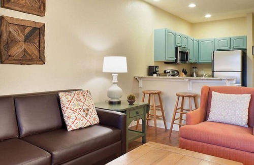 Boyne City Condo | Enjoy the family for ski adventures in 2BD condo with resort amenities