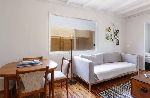 Hawks Nest House | Enjoy the soothing sea breeze
