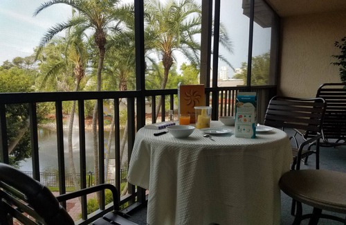 Park Shore Condo | Enjoy the warmth of Naples