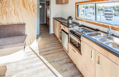 Oberhavel Boat Rental | Enjoy your extraordinary vacation on the water in this functional houseboat with starting point in H