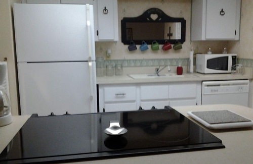 Sun 'N Lake Villa | Enjoy your vacation rental at the Cozy Villa at Sebring