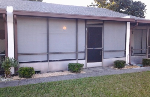 Sun 'N Lake Villa | Enjoy your vacation rental at the Cozy Villa at Sebring