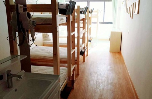Wuchang Hostel | enjoy youth hotel
