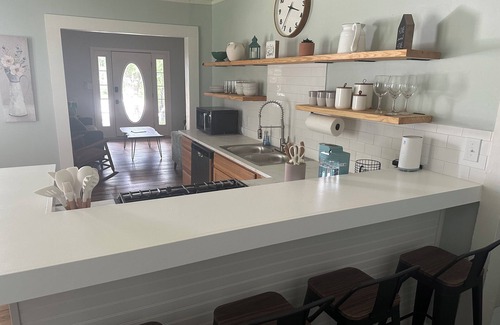 Van Buren House | Enjoyable 3-bedroom house with AC in charming Van Buren