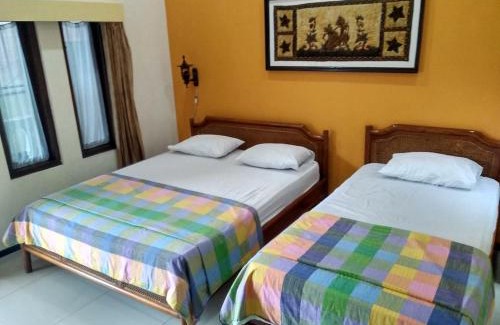 Dinoyo House | Enny's Guest House