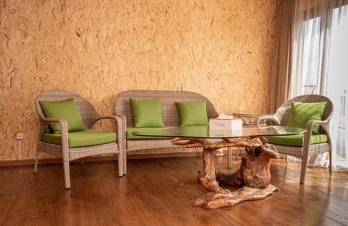 Yenokavan House | Enoqavan Resort