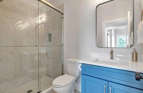 Berry Hill House | Ensemble-4 Unit Combo-8 mins to Broadway