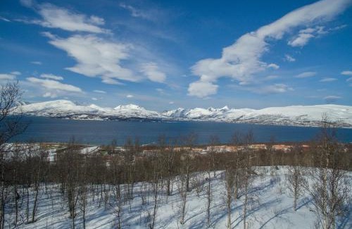 Tromso Apartment | Enter Tromsø - The Mountain View