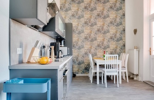 Apfelstadtaue Apartment | Enticing Apartment in Georgenthal with Sauna
