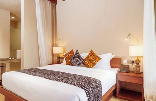 Bujenje Cabin | Entikko Safari Lodge