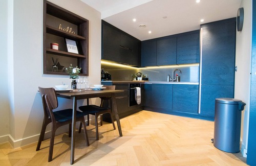 York Apartment | Entire 1 Bed - King's 39 - Hudson Quarter