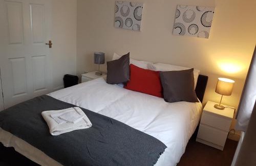 Saffron Walden Apartment | Entire 2 Bedroom Apartment free parking