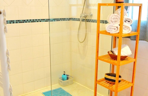 Triel-sur-Seine Apartment | Entire apartment - Triel-sur-Seine, France