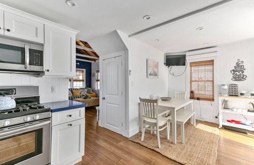 Ocean Beach I House | Entire beach house w/ROOFTOP TERRACE! Access to private beach!