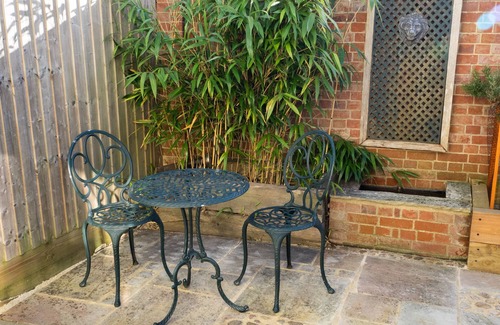 Linton Cottage | Entire Cottage in Picturesque Village