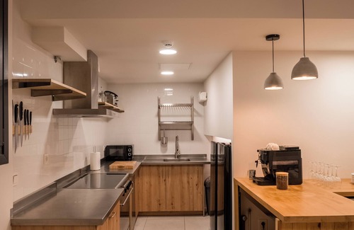 Oiartzun House | Entire coutry house for 16-24 in the basque coast - 15 min to San Sebastián