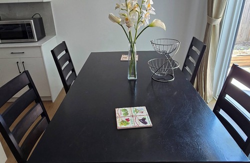 West Kelowna Estates House | Entire guest suite