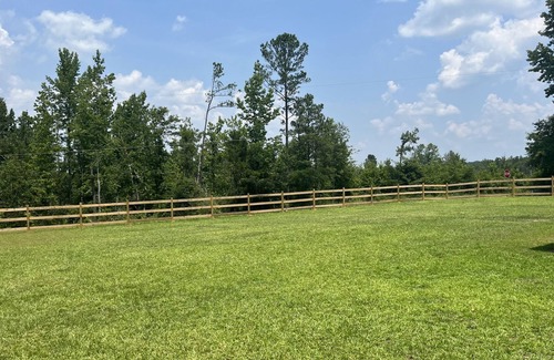 Moundville House | Entire home, cleaning fees already included. Pet friendly.