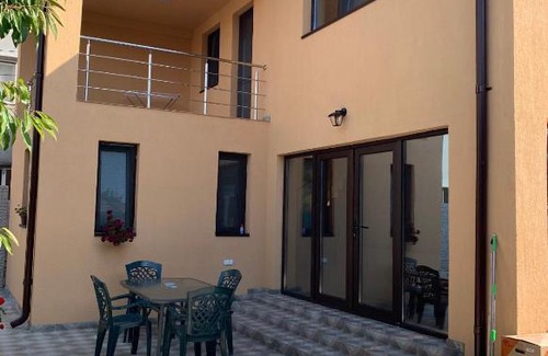 Bucharest Villa | Entire Home