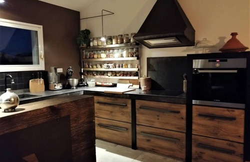 Ustaritz Villa | Entire house Etche Kat in the heart of the Basque Country.