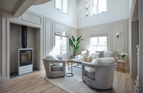 Oiwake House | Entire house for rent Parisian style luxury impo/Kitasaku-gun Nagano
