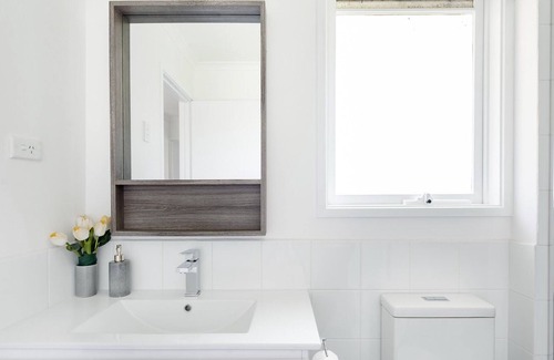 Melton West House | Entire house for your comfortable stay
