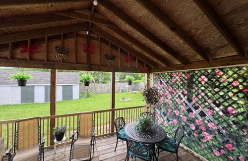 Ferndale House | Entire house minutes away from BWI airport, close to Annapolis, Baltimore, DC