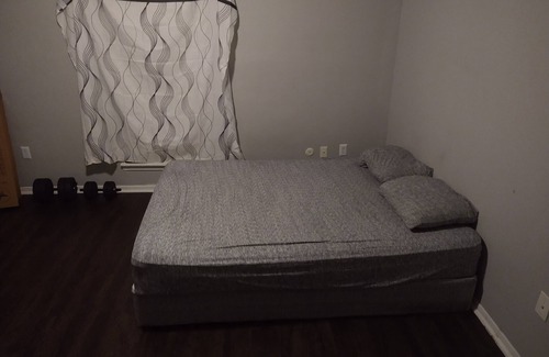 Briarforest Apartment | Entire one bedroom apartment