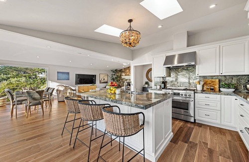 Montara House | Entire Private Coastal Retreat - Spectacular Ocean Views w/Hot Tub