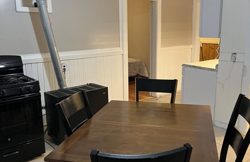 Leominster Apartment | Entire Rental unit 5 bed 1.5 bath