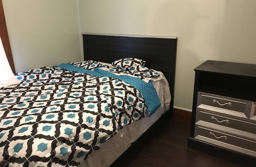 Leominster Apartment | Entire Rental unit 5 bed 1.5 bath