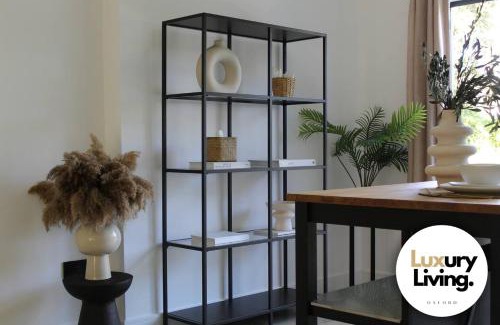 Iffley Apartment | Entire rental unit hosted by Lux Living