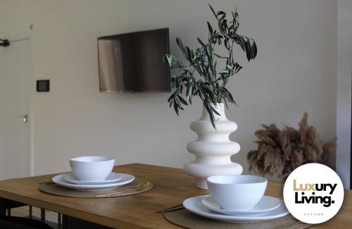 Iffley Apartment | Entire rental unit hosted by Lux Living
