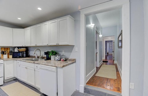 Midtown Apartment | Entire Unit: Stunningly Spacious 1br Midtown Getaway w. Free designated parking