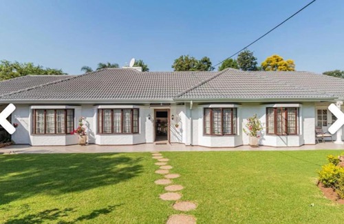 Pretoria Villa | Entire Villa in Secured Estate near Menlyn Maine