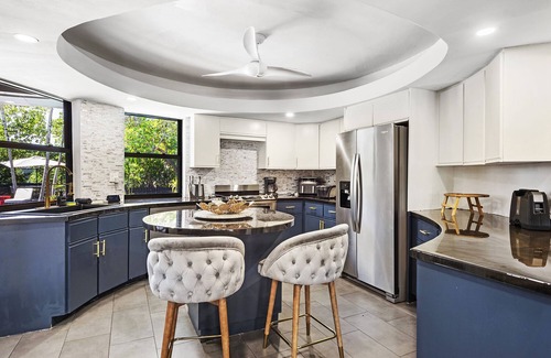 Ojus Villa | Entire villa, North Miami Beach with pool on canal!