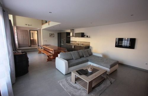 Scharrachbergheim-Irmstett Cottage | Entre-Deux-Vignes cottage on the Wine Route in Alsace with wellness area