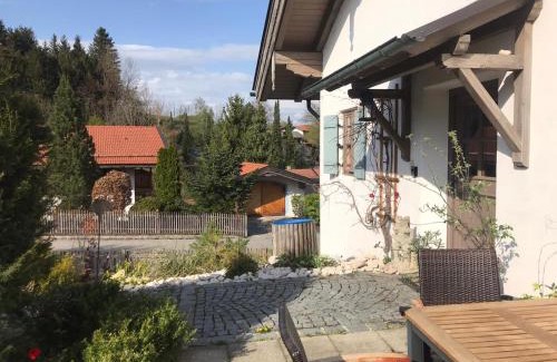 Siegsdorf Apartment | Entspannen mit Bergpanorama
