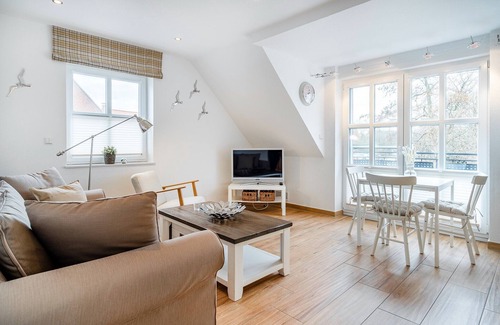 Greetsiel Apartment | Entspannter Urlaub am Hafen: Die Ferienwohnungen 'an't Diekstreek'!