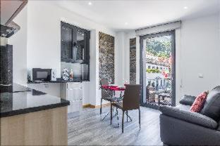 Ponta Delgada Apartment | Enxurros House