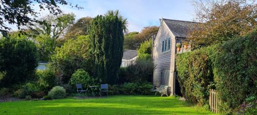 Porkellis House | Enys Boathouse