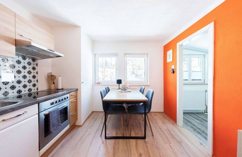 Altaussee Apartment | Enzian Apartment | Sauna | Parking | Kitchen