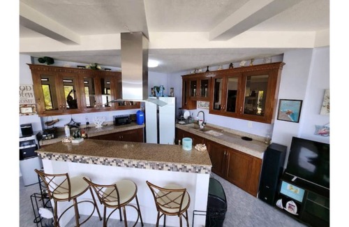 Puerto Galera House | Epic Oceanfront Vista Puerto Galera Beach Villa