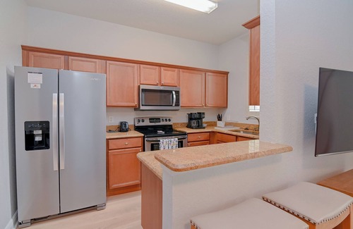 Regal Palms House | Epic Universe,Disney, lazy river, heated pools/golf course/large family friendly