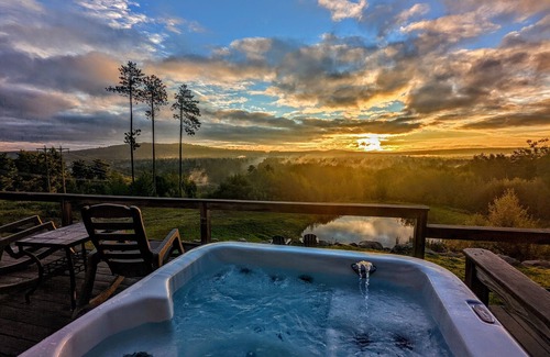 Harrison House | EPIC VIEWS - Pond - Crooked River 14 ACRES - SECLUDED